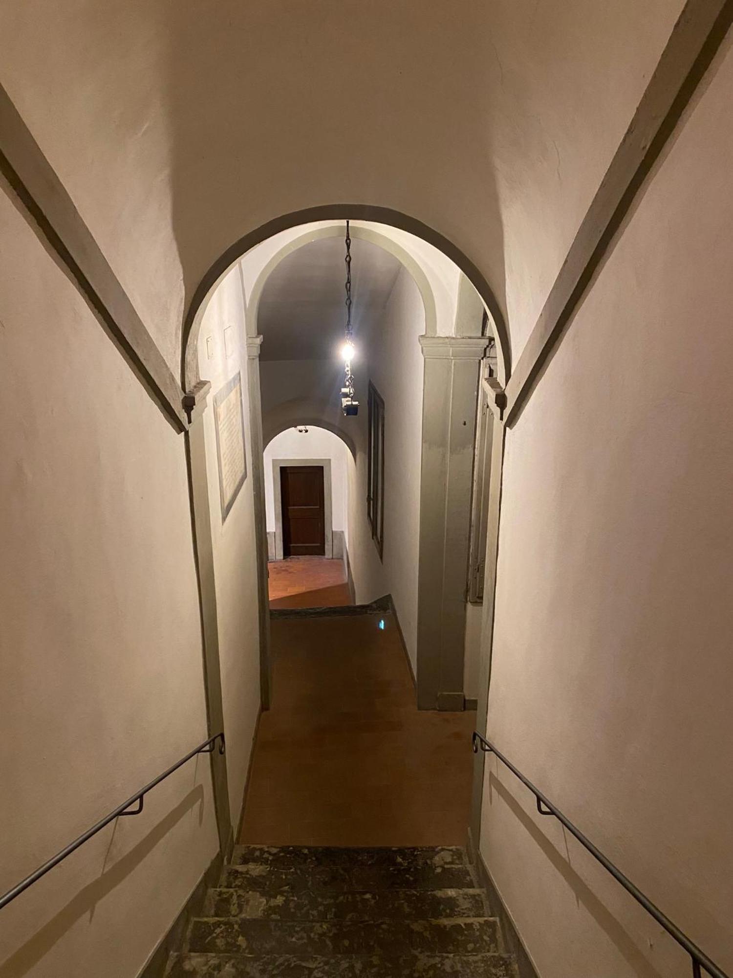 Palazzo Mari Suite & Rooms B&B Montevarchi Luaran gambar