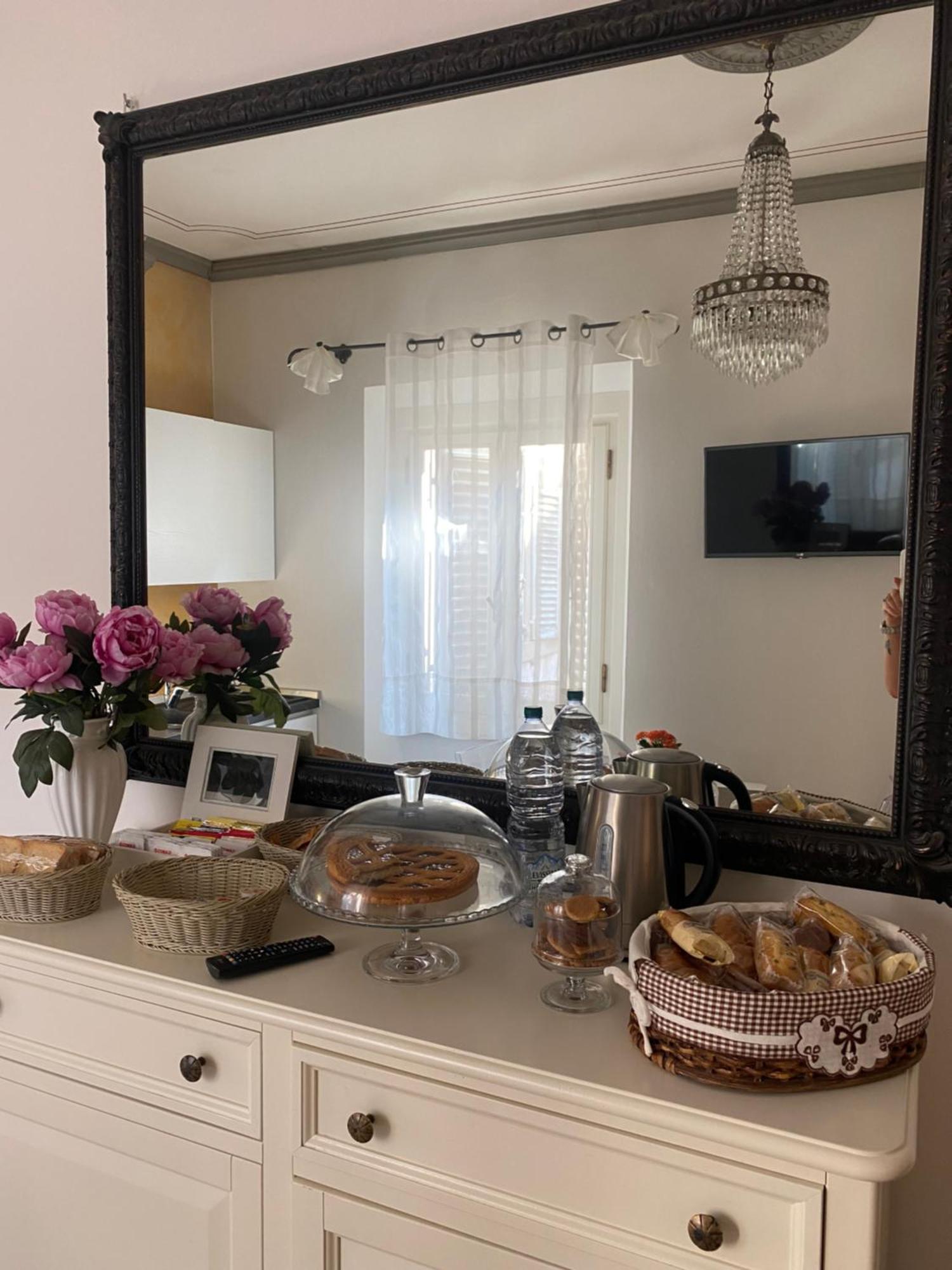 Palazzo Mari Suite & Rooms B&B Montevarchi Luaran gambar