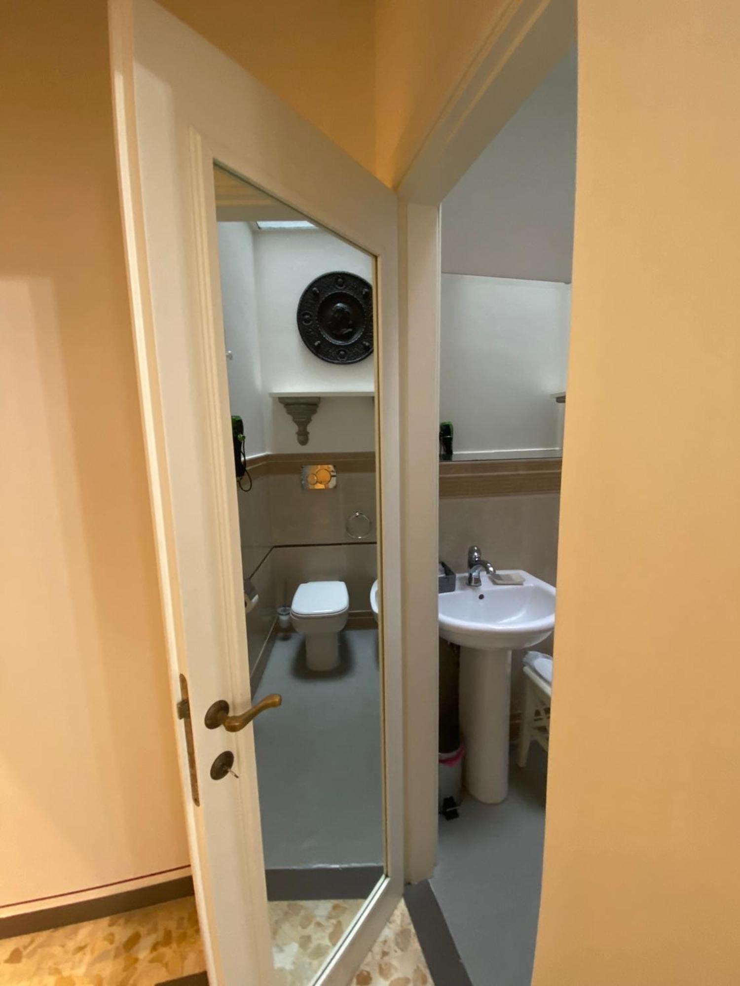 Palazzo Mari Suite & Rooms B&B Montevarchi Luaran gambar