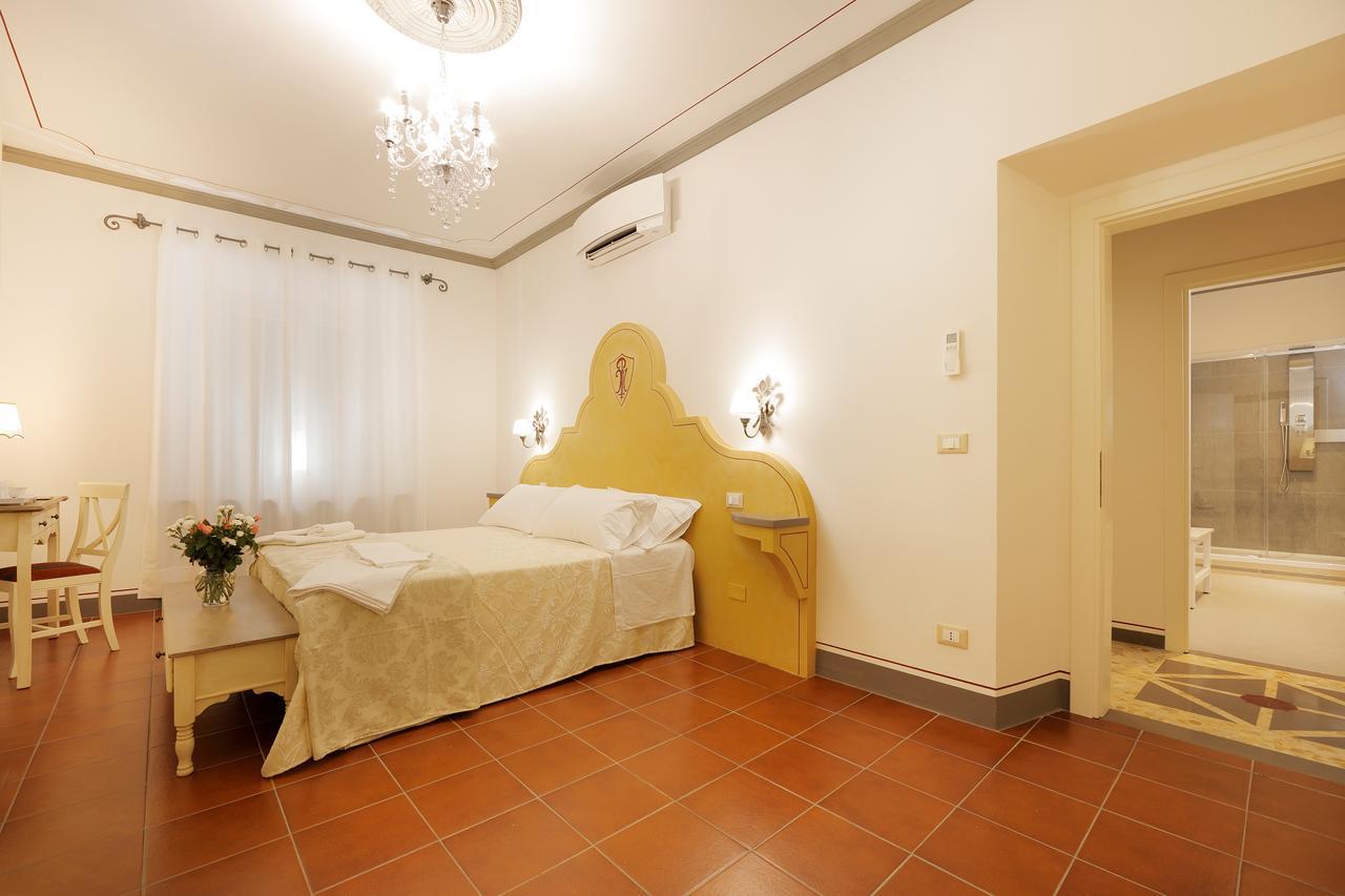 Palazzo Mari Suite & Rooms B&B Montevarchi Luaran gambar